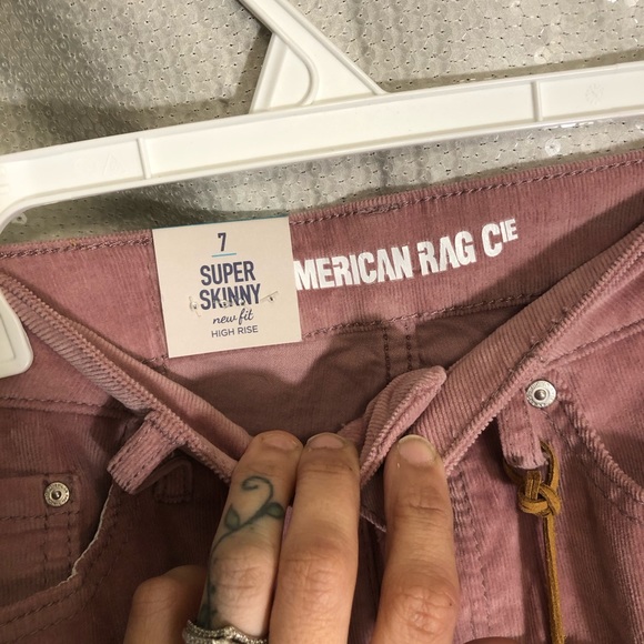 NWT Corduroy pants in a blush color by American Rag Cie size 7. - Picture 5 of 10